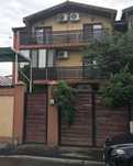 Apartament in vila, parter, curte separata, sector 3