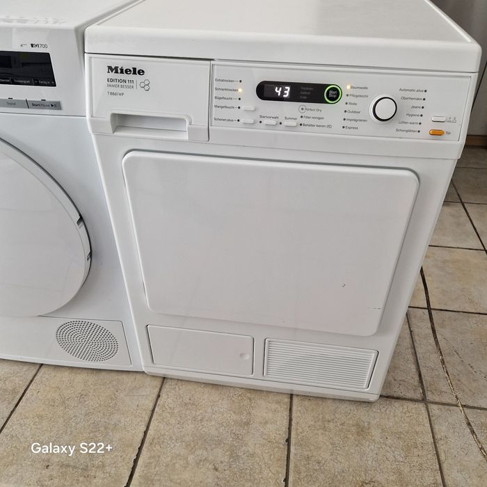Кондензна сушилня с термопомпа MIELE T8861WP