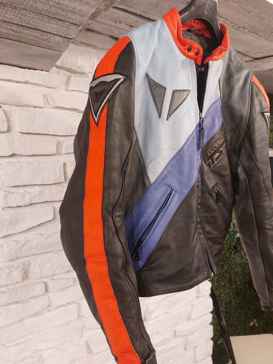 Мото яке Dainese