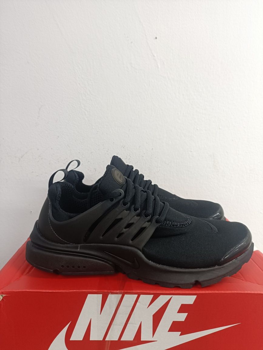 Nike Air Presto номер 41 код 41A