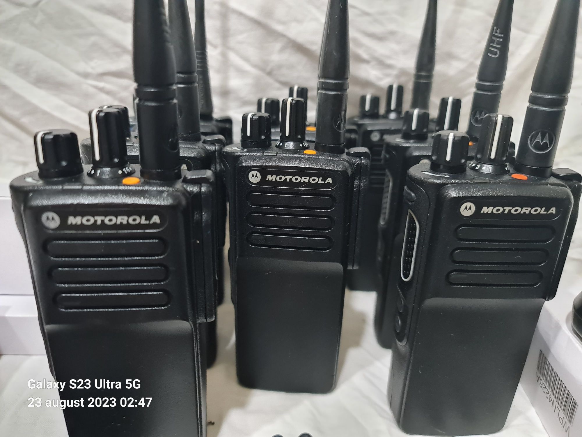 Statii profesionale Motorola,DP4400 UHF DIGITALE