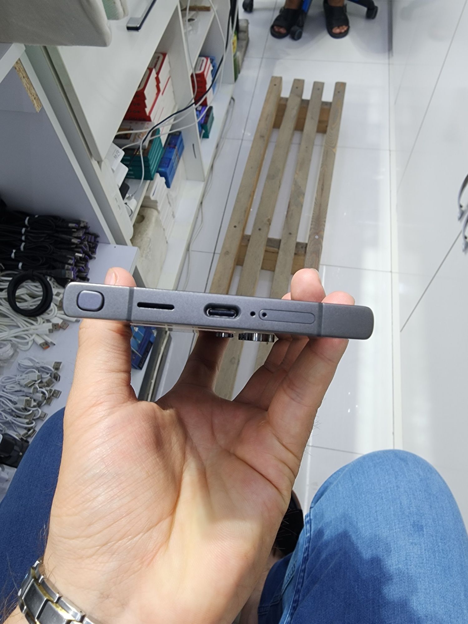 Срочно Samsung S24 Ultra 5G 256gb Телефон идеальном состояние