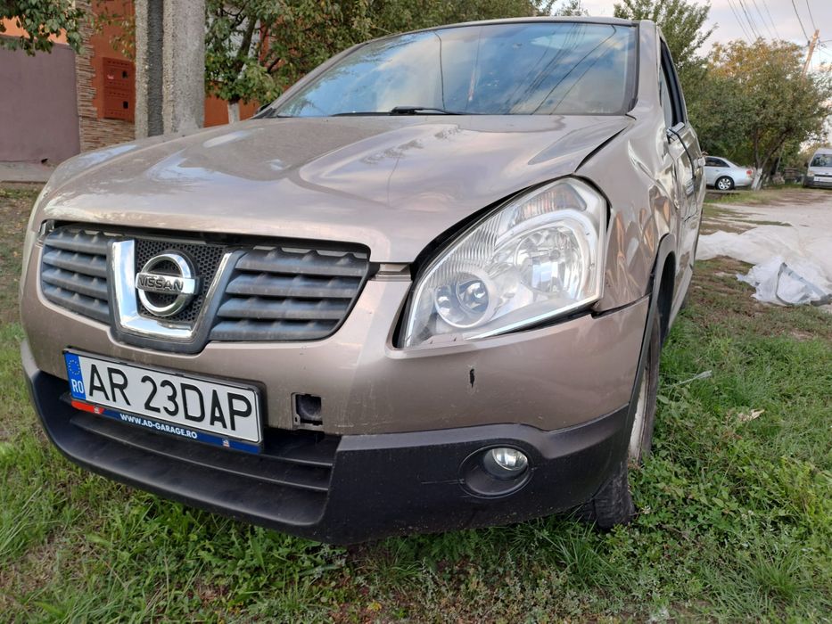 De vânzare Nissan Qashqai 2.0 benzina