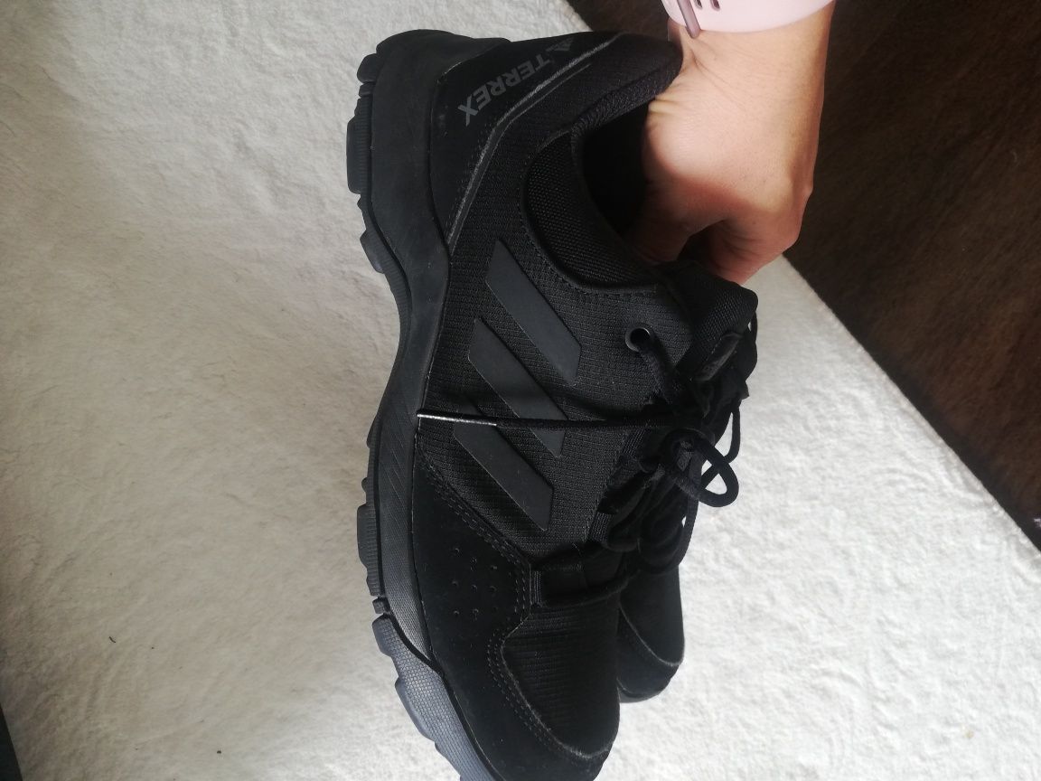 Adidas Terrex за момче