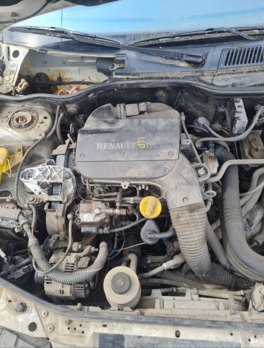 Dezmembrez Renault Megane 1.6 benzina/ 1.9 Diesel, break/limuzina