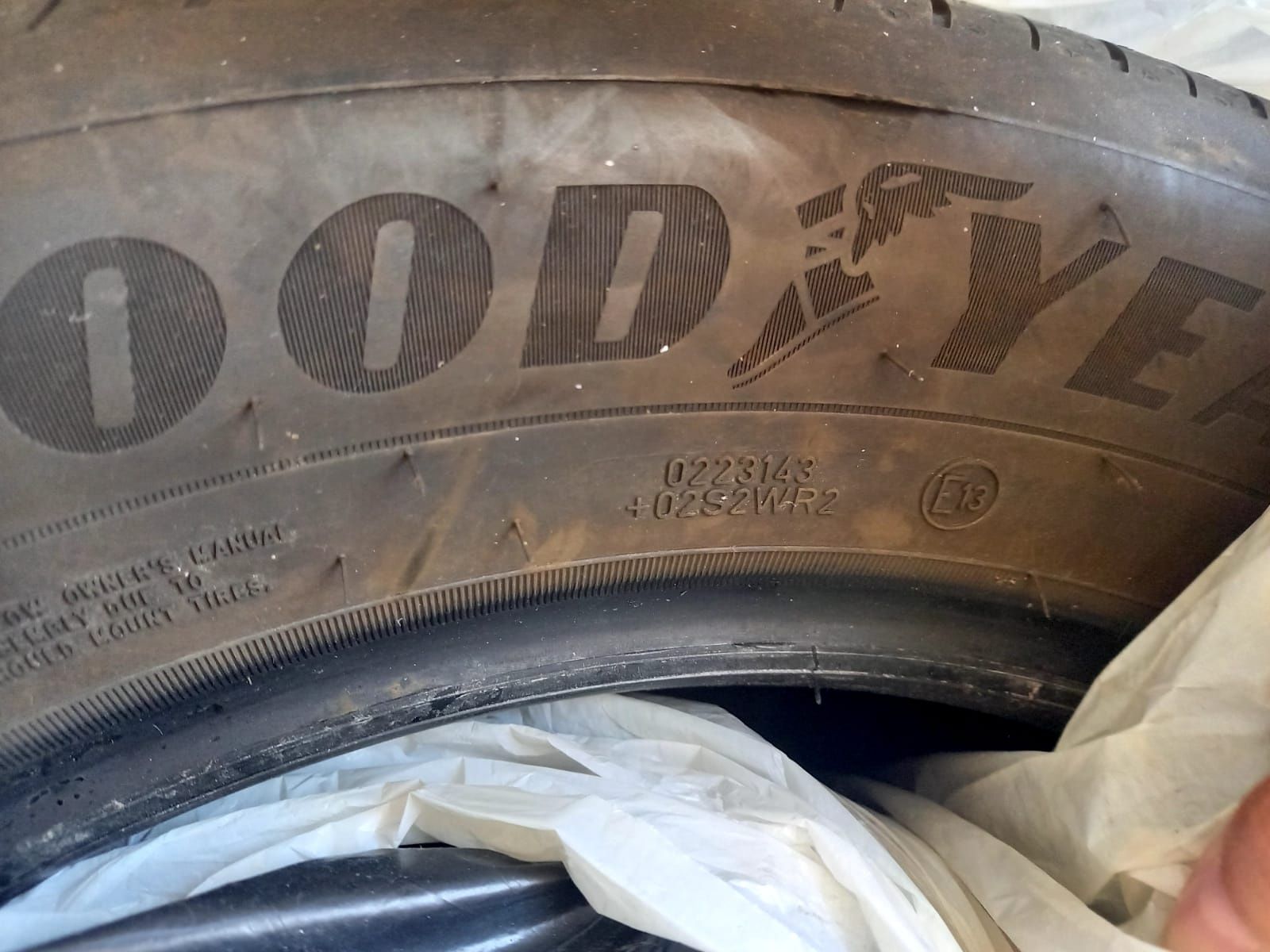 Anvelope goodyear R17