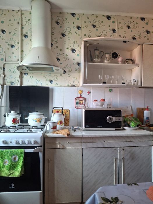 Сдам однокомнатную квартиру на сутки на против универмага