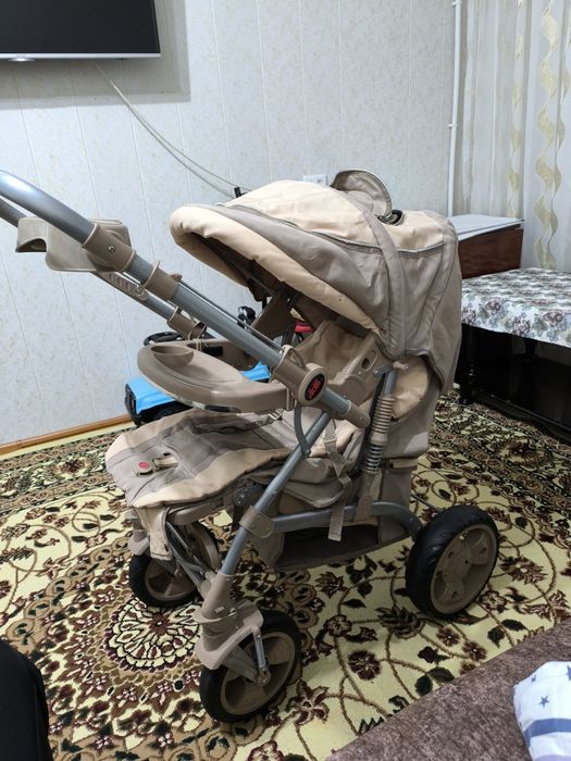 Продам коляску в хорошем состоянии