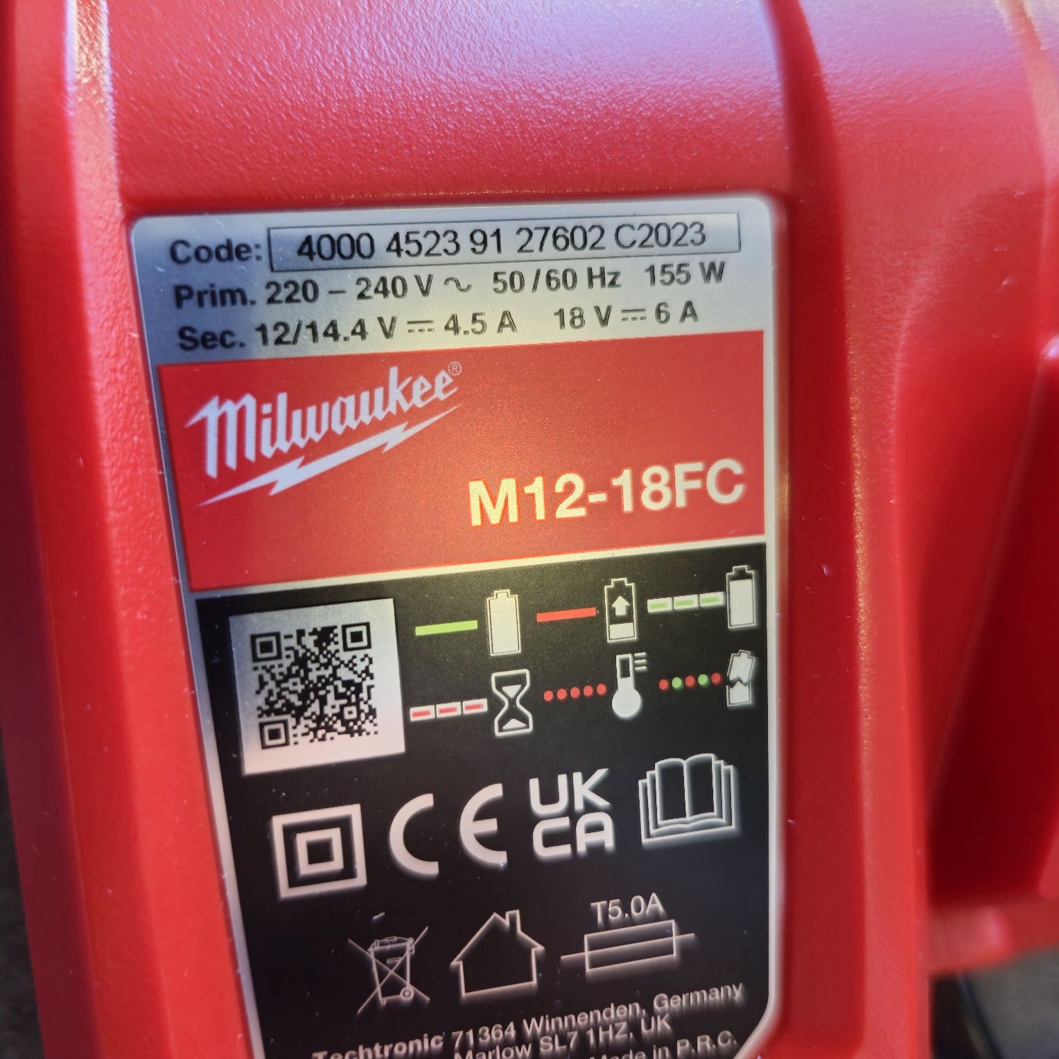 Incarcator MILWAUKEE Rapid Charge M12-M18FC NOU!