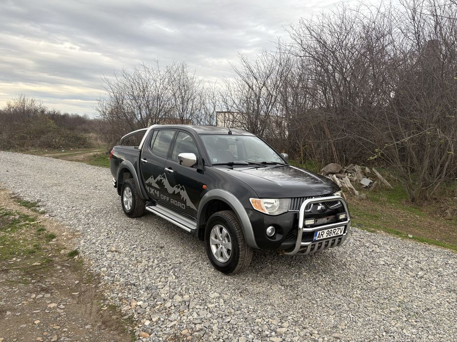 Vînd mitubishi L200 an 2008