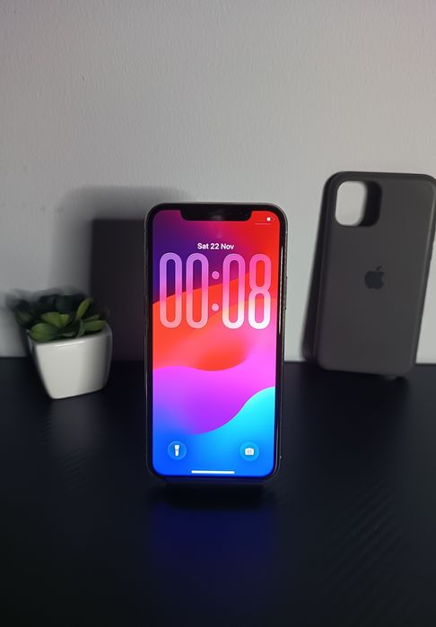 iPhone 11 Pro, Silver - în conditie Impecabilã!