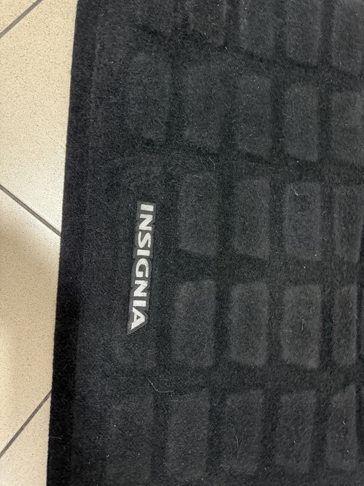 Tavita, tava, protecție  portbagaj Opel Insignia