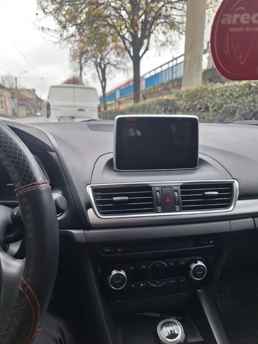 Vand autoturism mazda