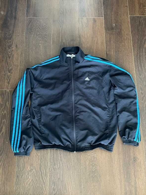 adidas vintage яке размер М 110 лева