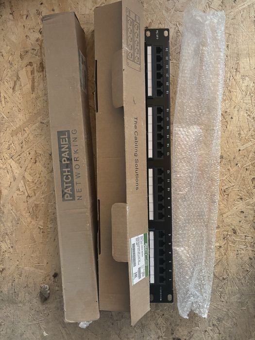 Патч-панель  продается  новый  Cat 5e 24 порт