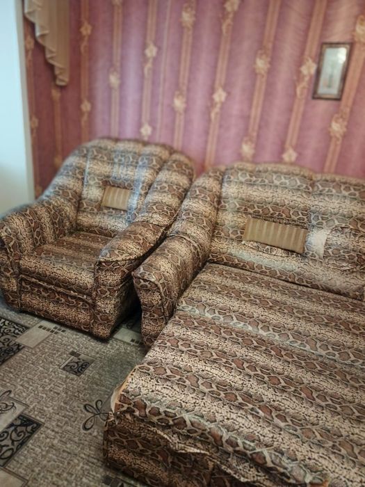 Продам угловой диван