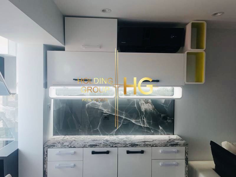 Продава се Тристаен апартамент в Варна, Левски - 87 кв.м за 2225 €/кв.м - Снимка #1