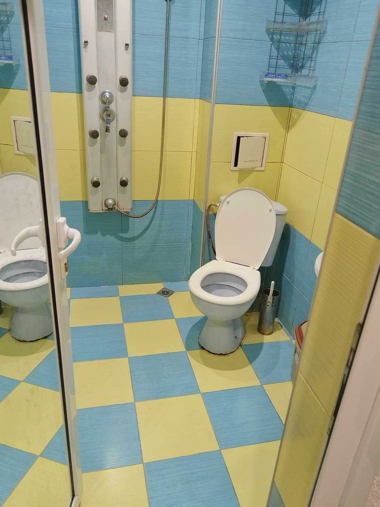 Дава се под наем Тристаен апартамент в Сандански - 75 кв.м за 30.6 € - Снимка #6