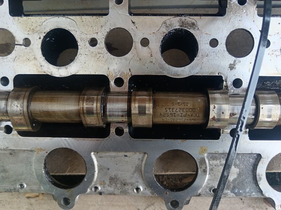 Разпределителни кухи валове за 2.0 хди 136 к.с. / Пежо Ситроен 2.0 хди