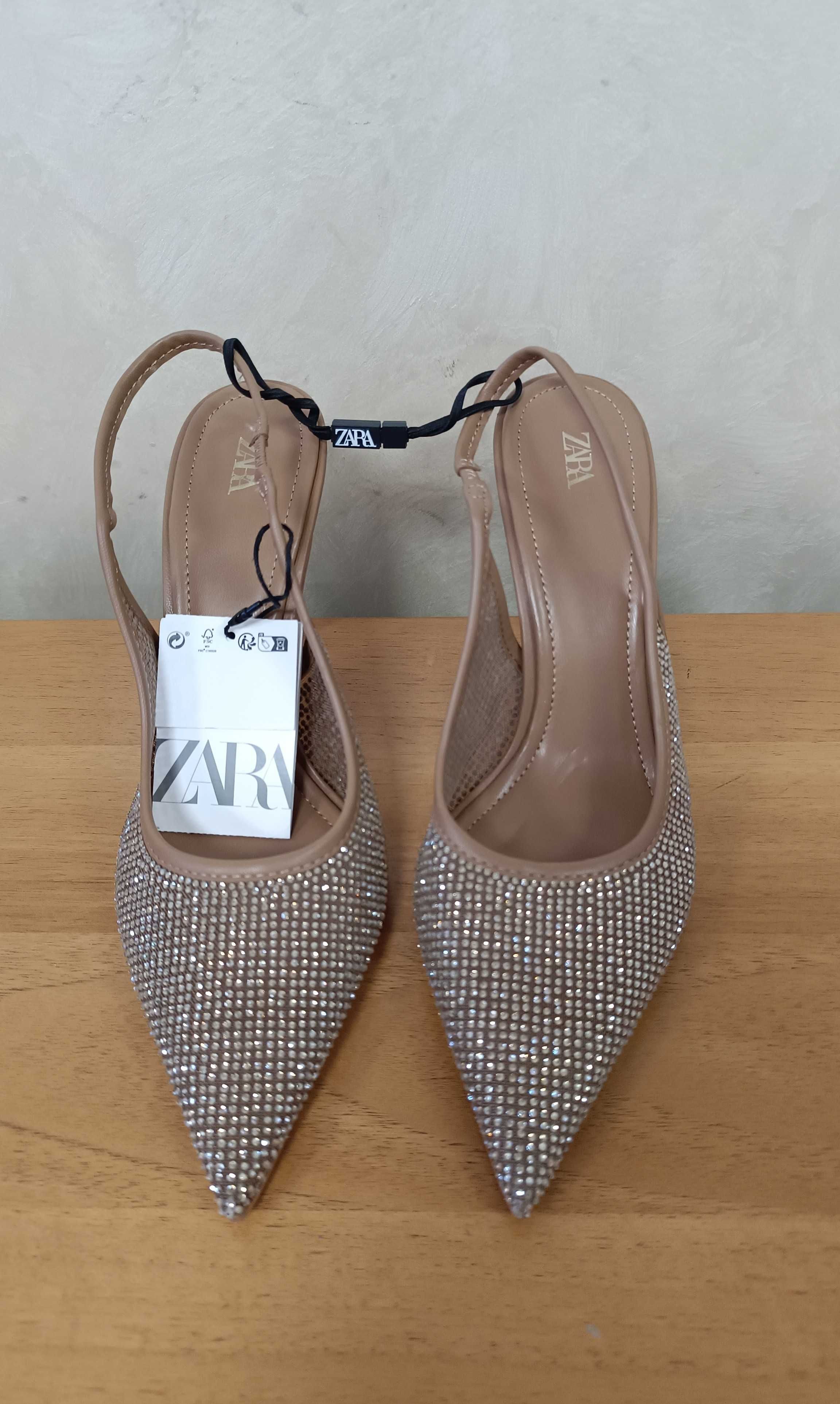 Zara-Чисто Нови с Етикети