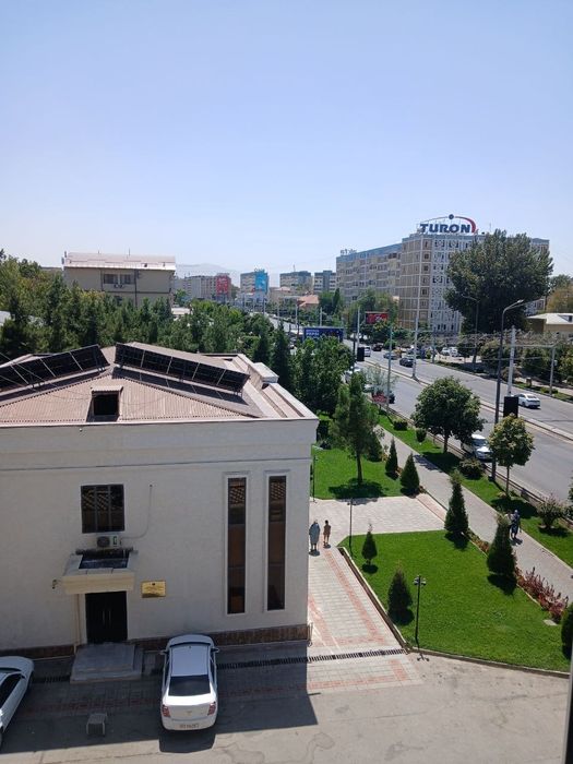 Зудлик билан сотилади 2 хона 5 этаж октябрске ор эски билайн