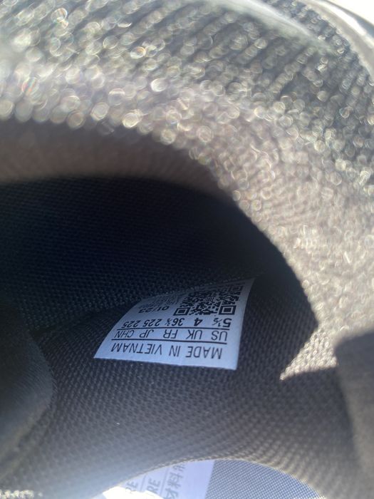 adidas Avacourt MWN originali