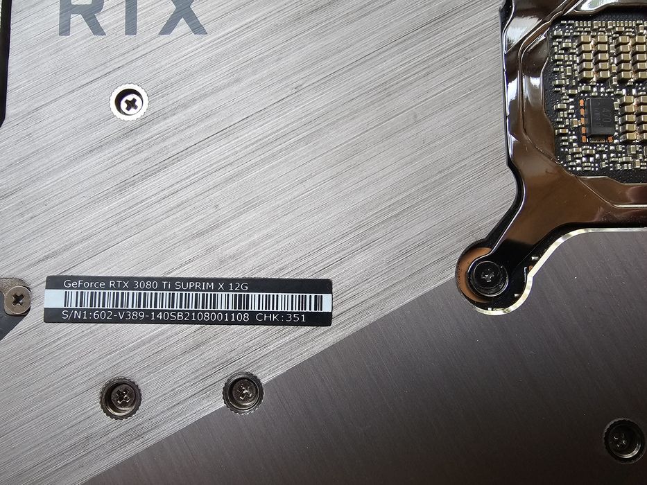 MSI GeForce RTX 3080 Ti SUPRIM X 12GB – stare impecabilă