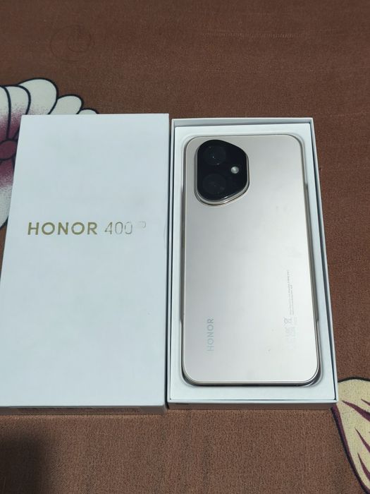 Honor 400 5G desert gold impecabil