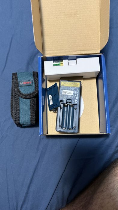 Telemetru cu laser  Bosch nou