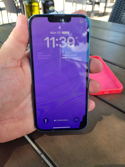 Iphone 13 счупен