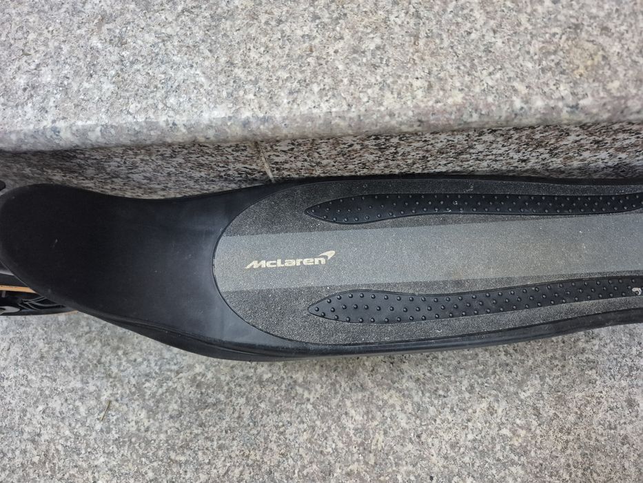 Trotineta copii McLaren