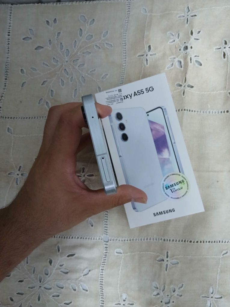 Samsung A 55 5G.