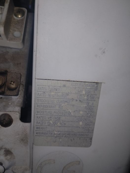 Osaka 12000btu Hitachi 12000 btu