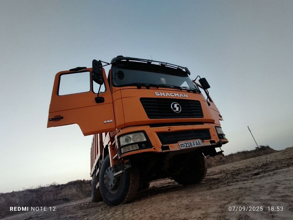 Shacman Srochna sotiladi