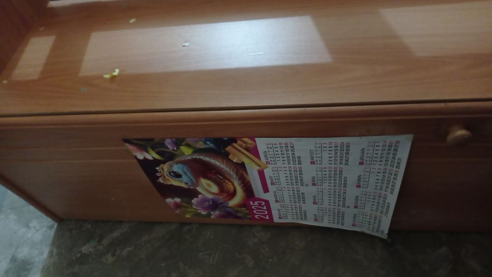 Отдам даром шкаф прихожей 1.4 метра