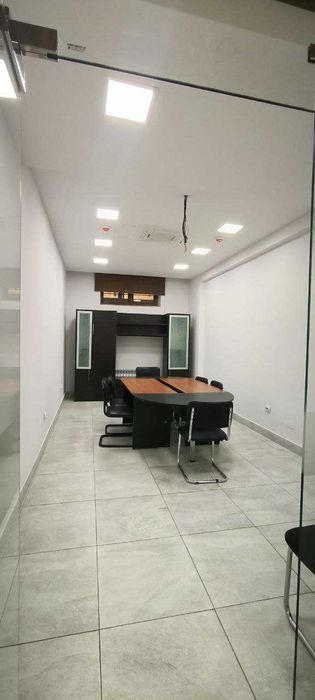 Паркентский.Сдам в аренду или продам  обьект 450кв.м. под Ваш бизнес.