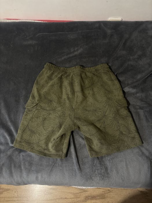 Летни къси панталони