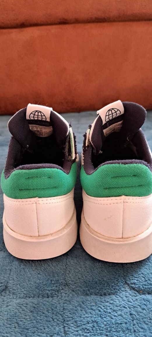 Adidas Оригинални 34 номер