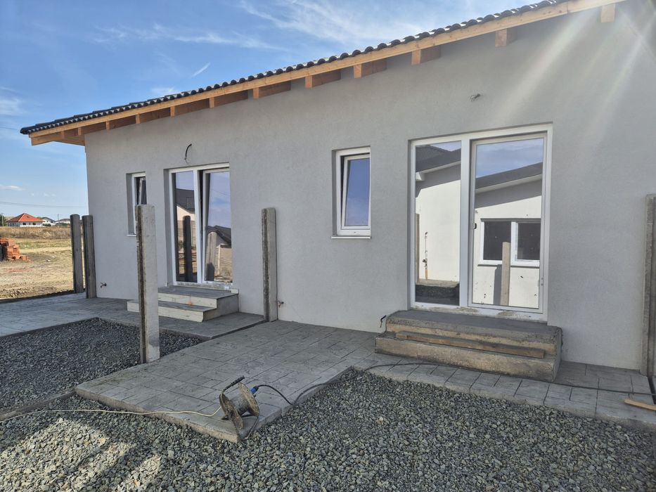 PROPRIETAR Vand apartament tip duplex SAD