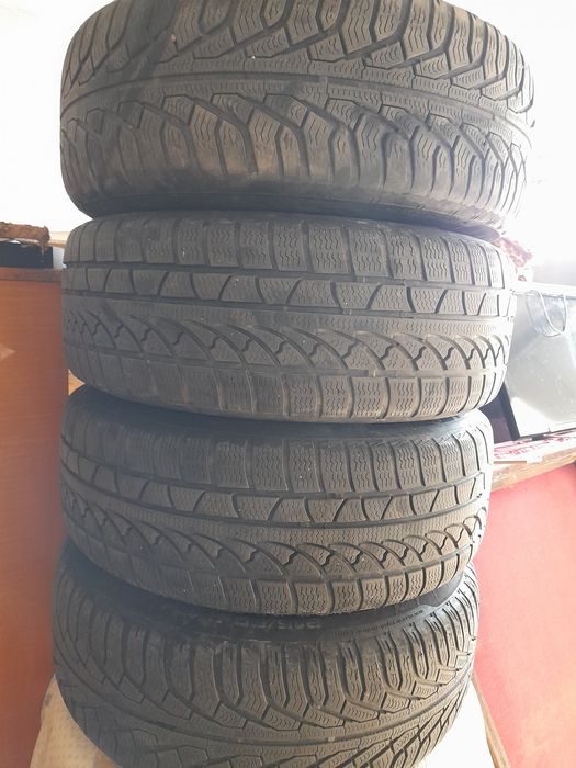 Jenti+cauciucuri iarna