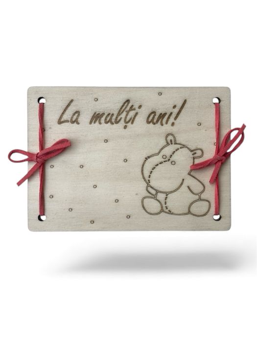 Felicitare din lemn gravată