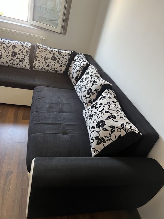 Coltar extensibil cu lada de depozitare!