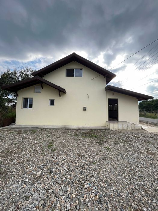 CASA constructie noua- 4 camere