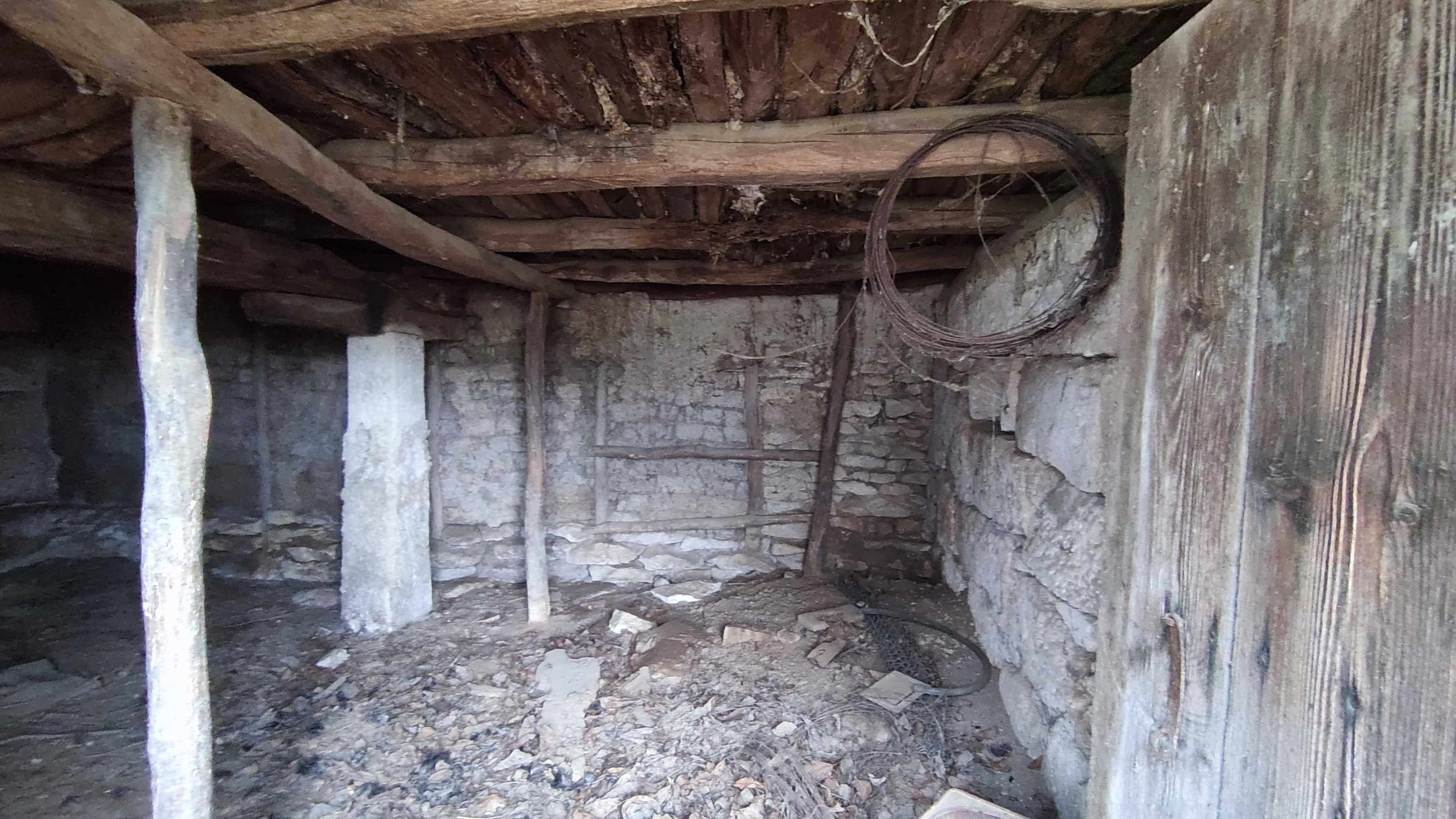 Къща в село Езерче, общ. Цар Калоян, Обл. Разград