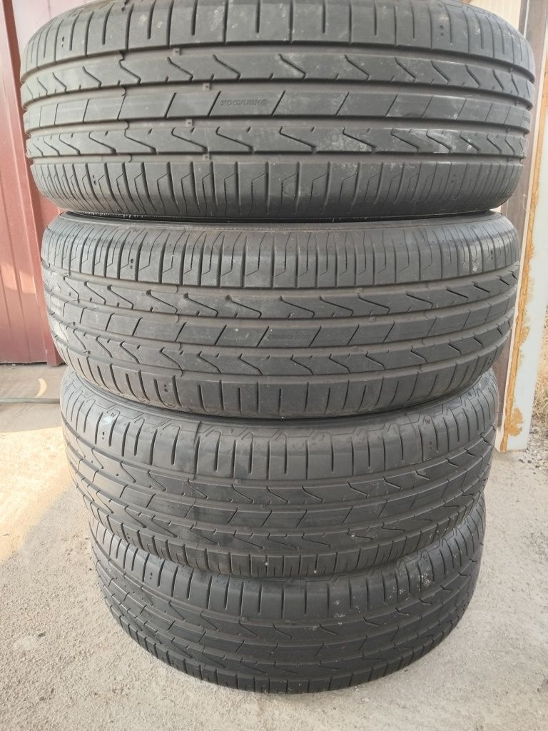 Set Hankook 205 60 16