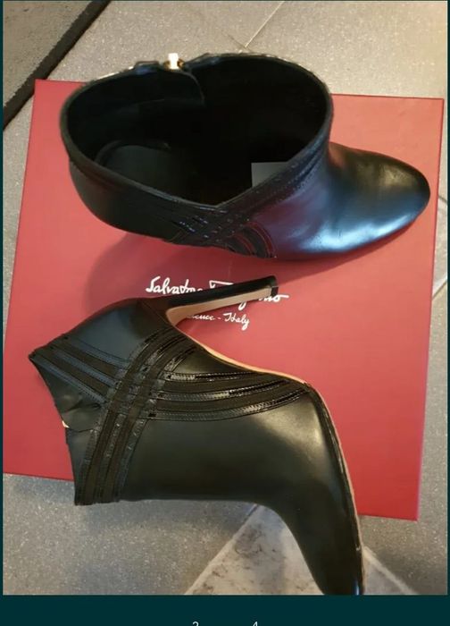 Ботильоны от Salvatore Ferragamo в отличном состоянии, 37,5р