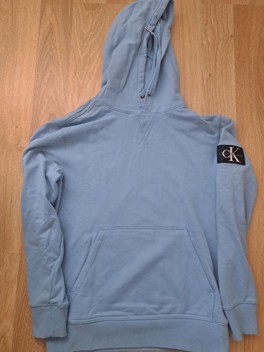 Vând hanorac Calvin Klein