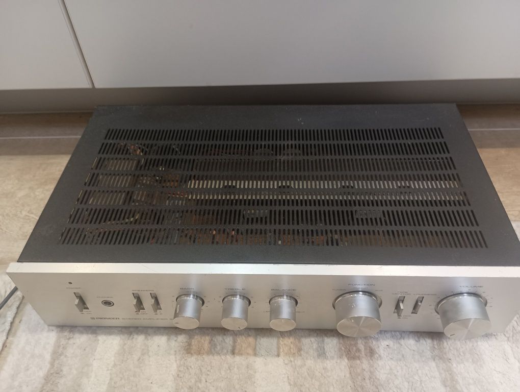 Усилвател Pioneer sa-410