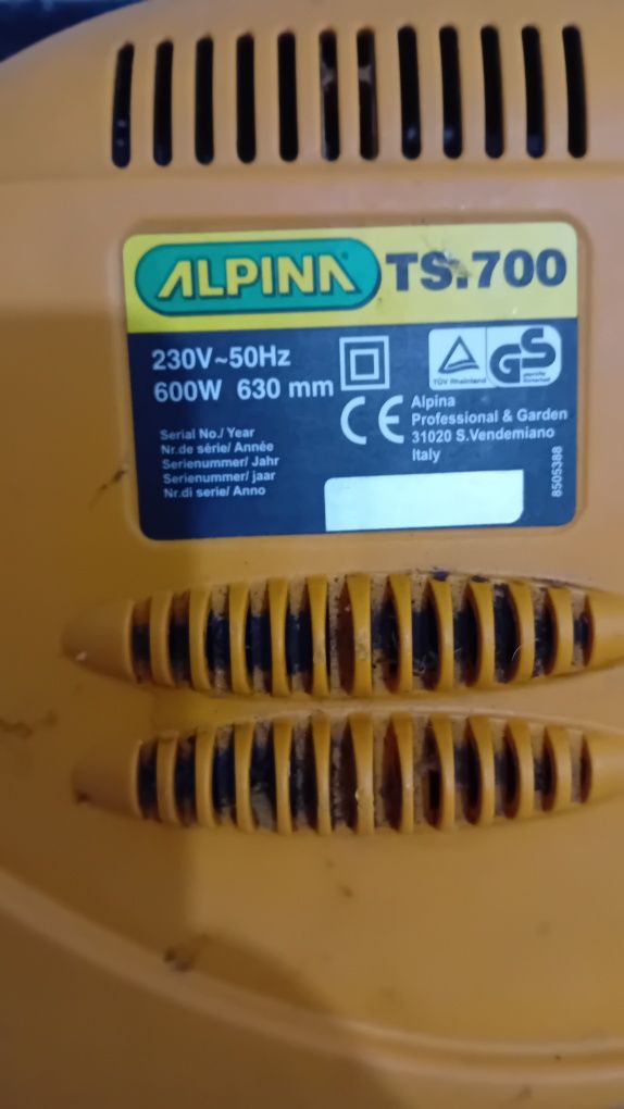 Masina tuns gard viu electrică Alpina TS 700 second-hand