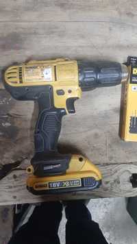 Dewalt filetanta cu percutie 18 V.masina de ingaurit si insurubat